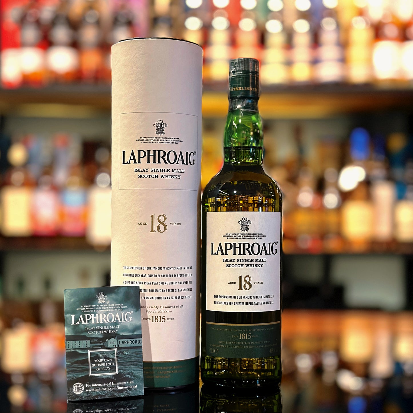 Laphroaig 18 Year Old Single Malt Scotch Whisky (2014-2016 Version)