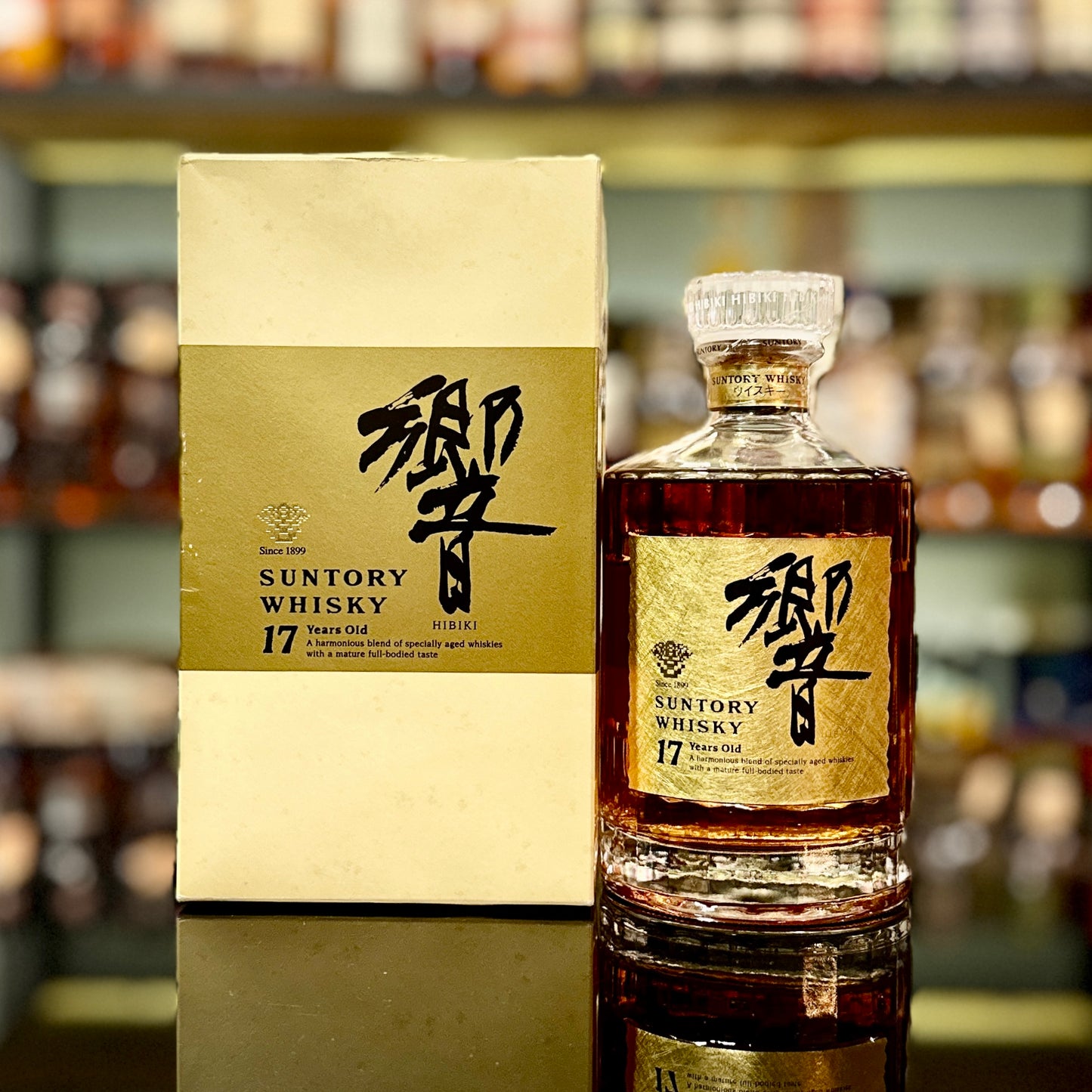 Hibiki 17 Year Old Blended Japanese Whisky (Golden Label)