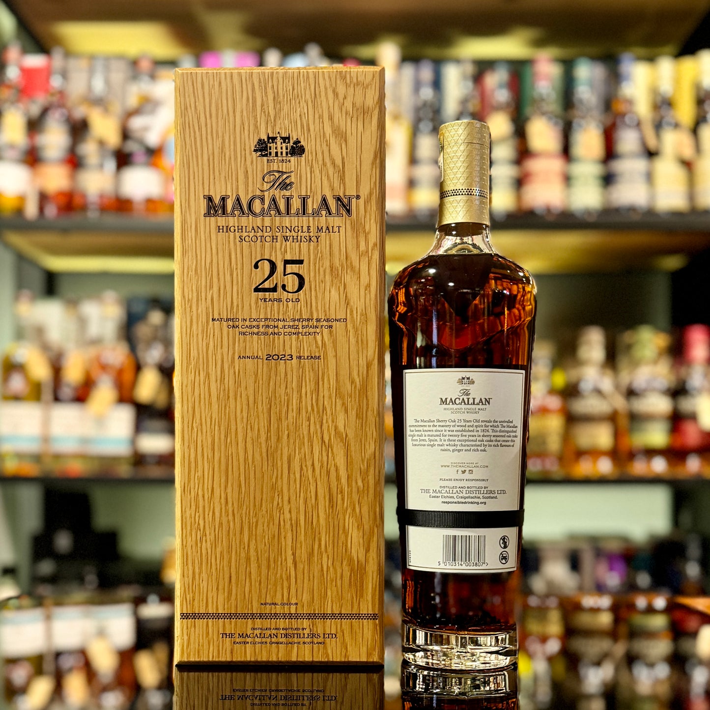 Macallan 25 Year Old Sherry Oak Cask Single Malt Scotch Whisky (2023 Release)