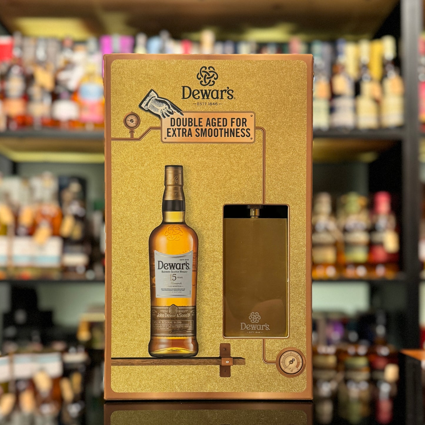 Dewar’s 15 Year Old Blended Scotch Whisky (Giftset with Flask)